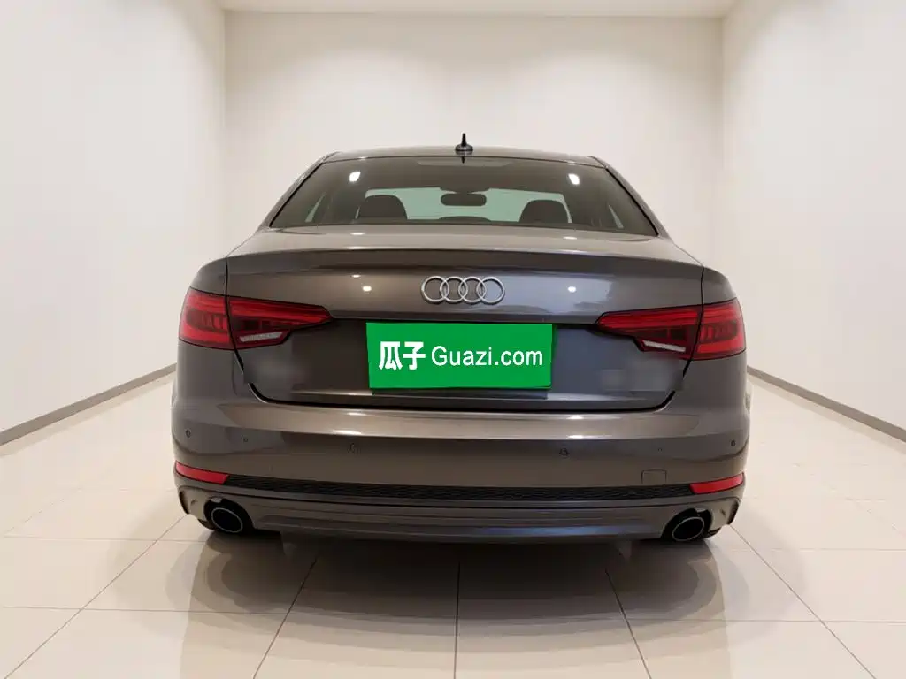 Audi A4L 2016