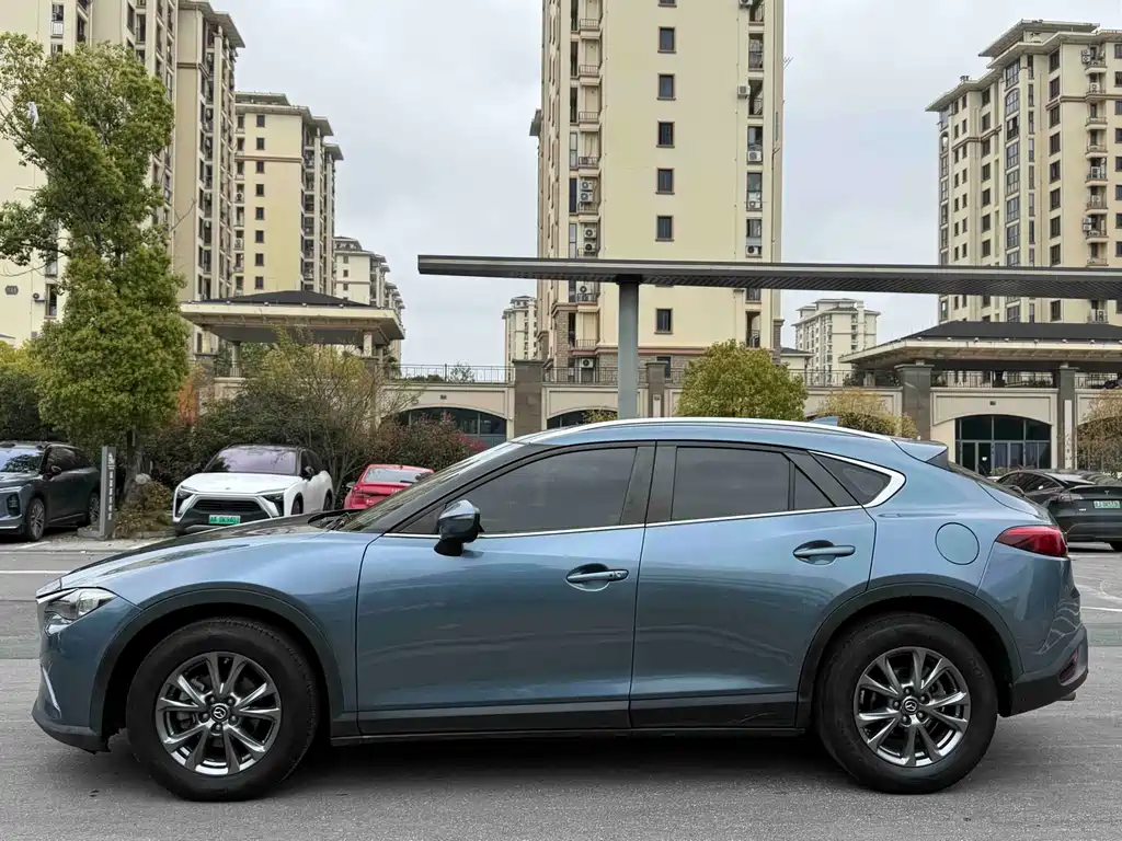 Mazda CX-4 2019 — фото 14