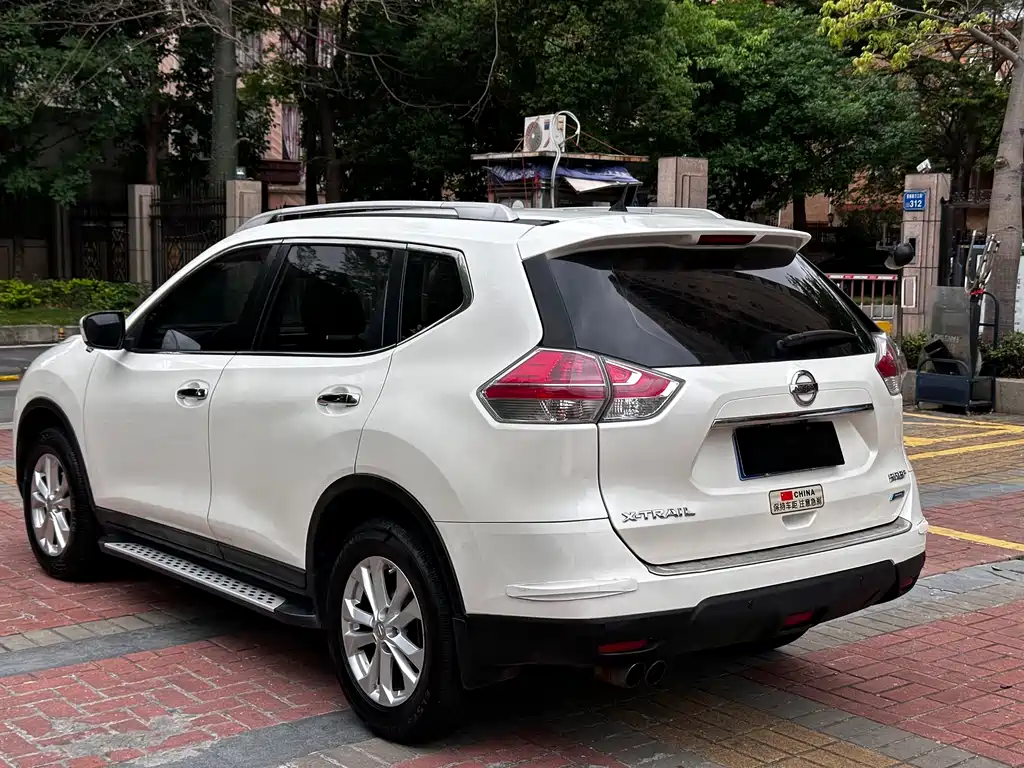 Nissan X-Trail 2017 — фото 10