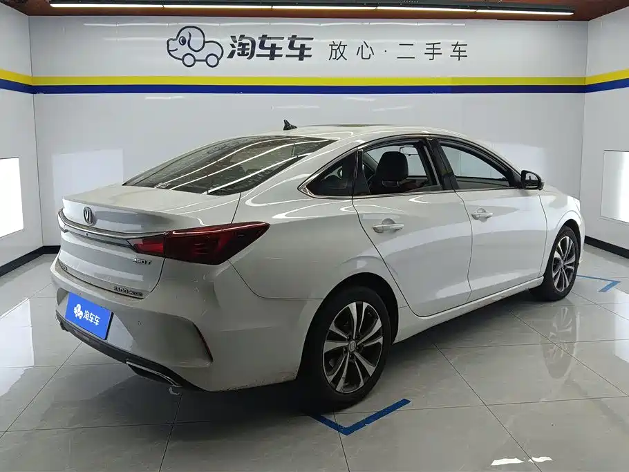 Changan Eado 2021 — фото 3