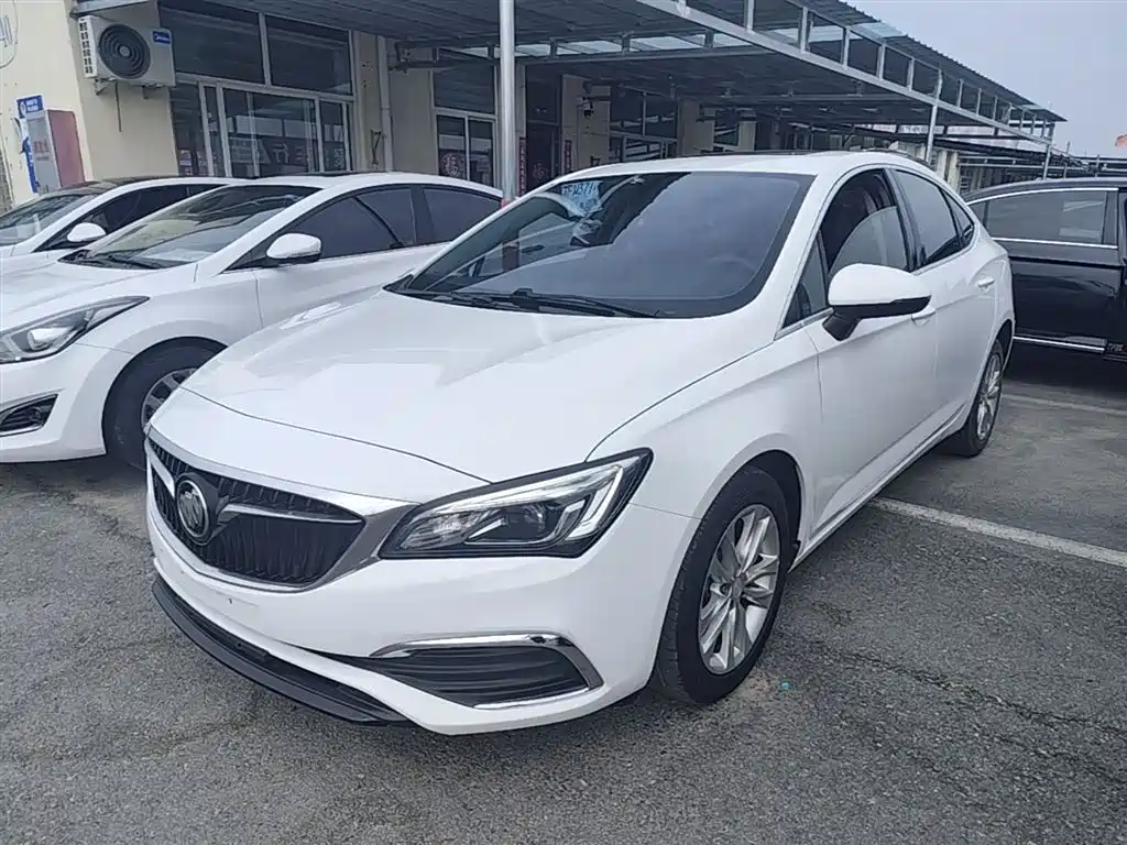 Buick Verano 2018 — фото 1