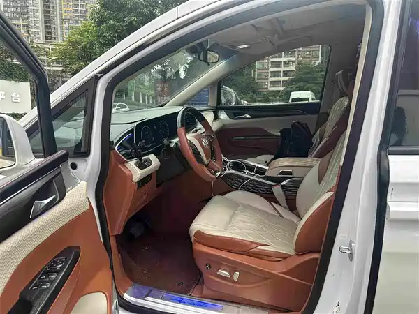 Buick GL8 2022