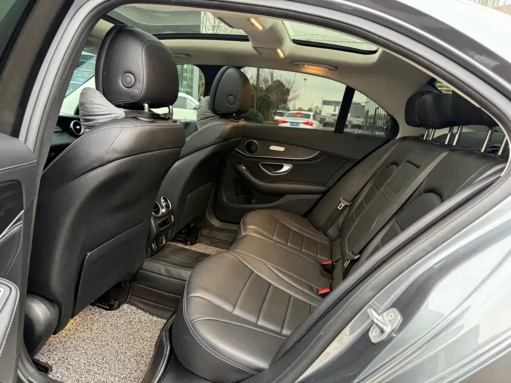 Mercedes-Benz C-Class 2020 — фото 25