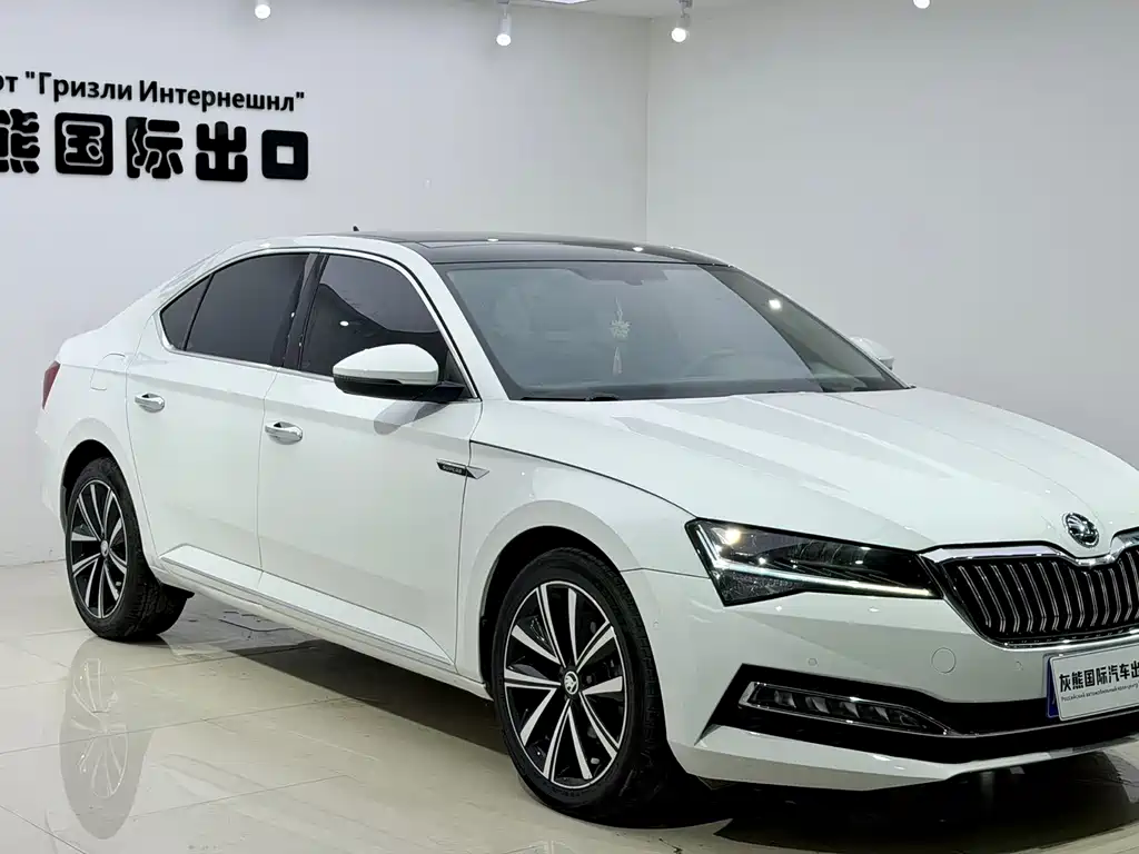 Skoda Superb 2023