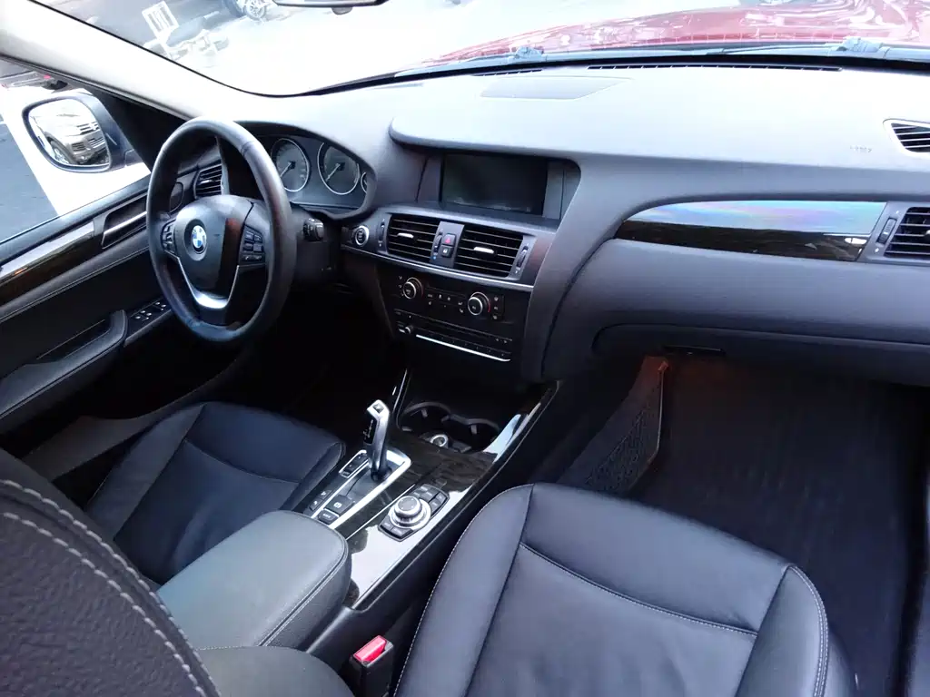 BMW X3 2013 — фото 10