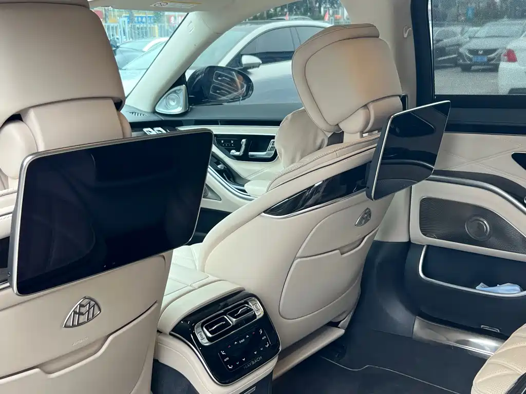 Mercedes-Benz Maybach S-Class 2025 — фото 13
