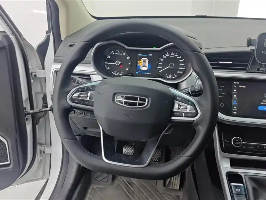 Geely Emgrand GS 2020 — фото 15