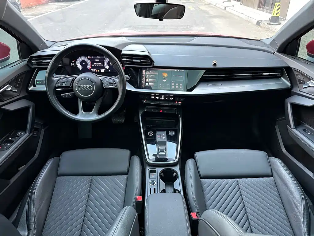 Audi A3 2022 — фото 15