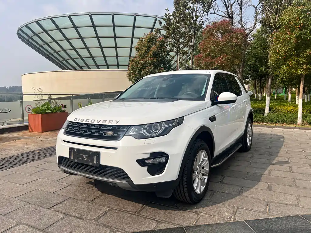 Land Rover Discovery Sport 2018 — фото 1