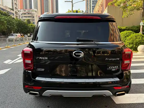 GAC Trumpchi GS8 2018