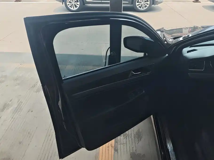 Volkswagen Lavida 2016