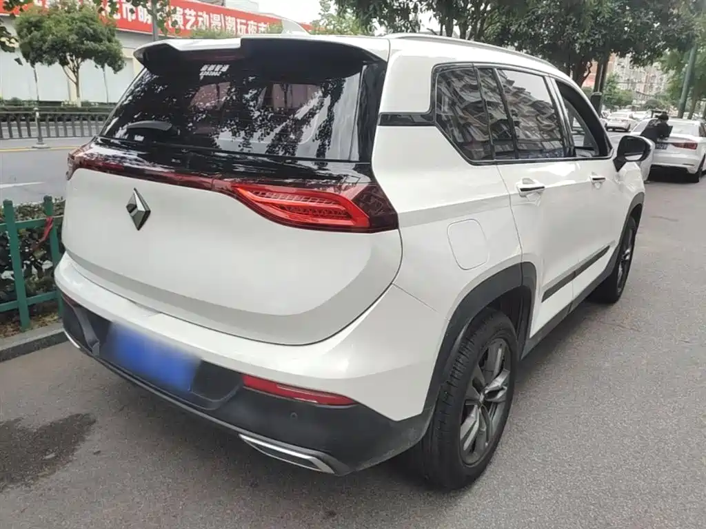 Baojun RS-5 2020 — фото 7