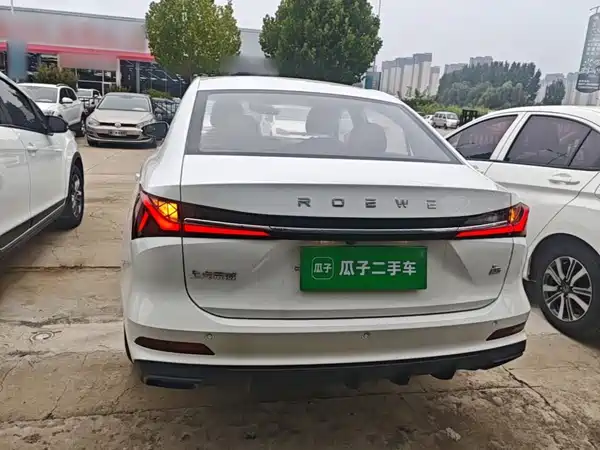 Roewe i5 2025