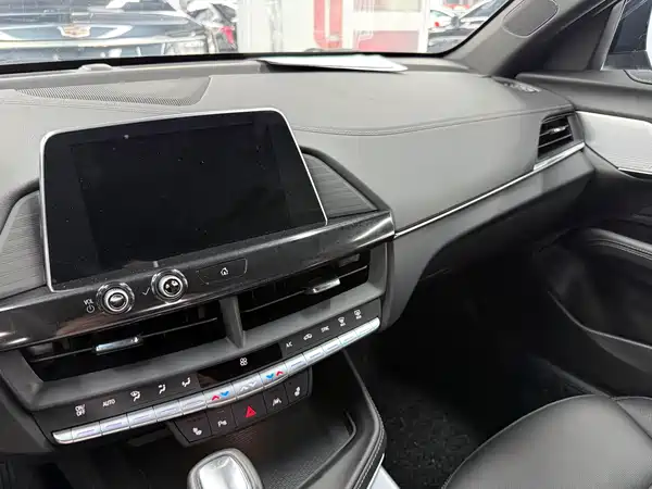 Cadillac CT4 2023