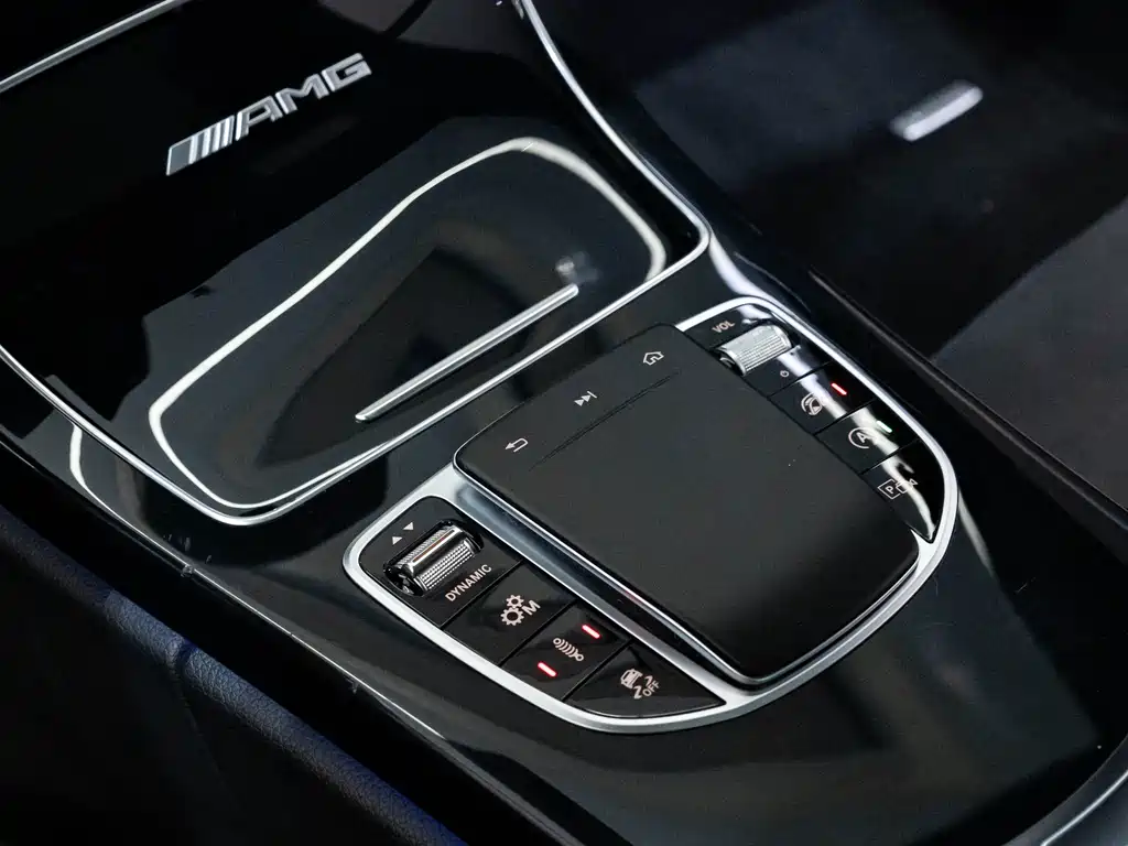 Mercedes-Benz C-Class AMG 2021 — фото 12
