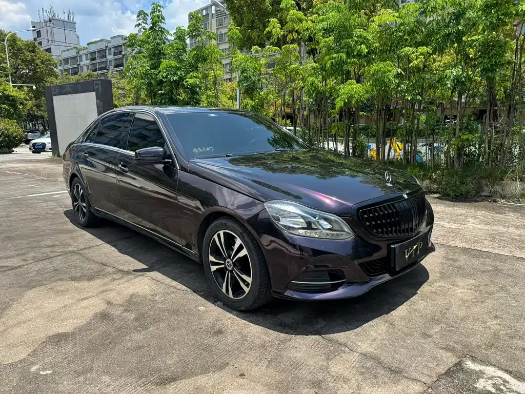 Mercedes-Benz E-Class 2013