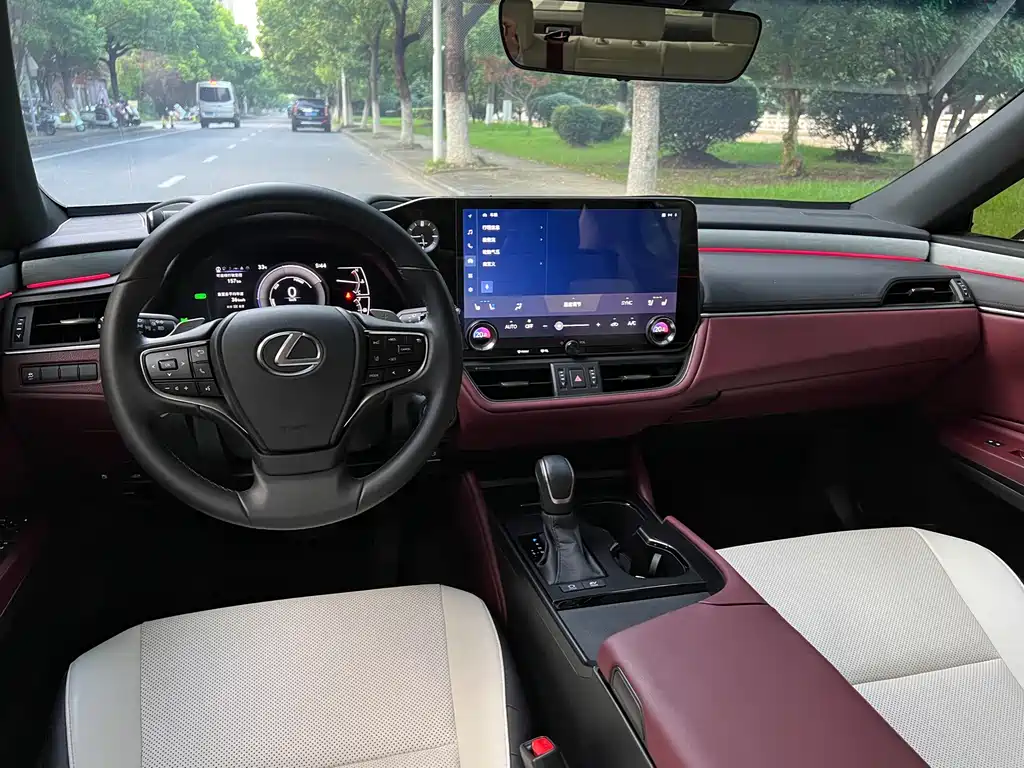 Lexus ES 2025 — фото 12