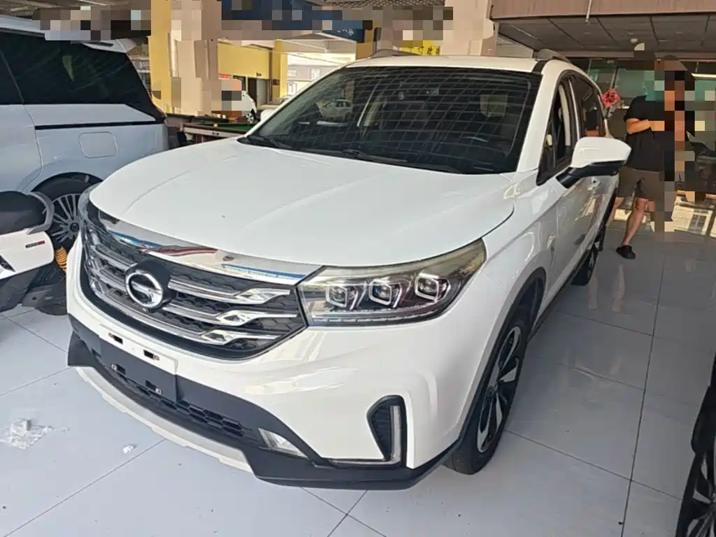 GAC Trumpchi GS4 2019 — фото 1