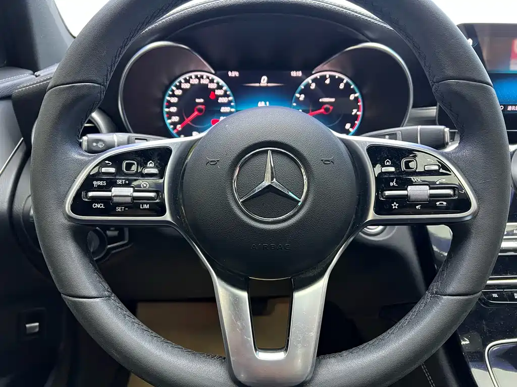 Mercedes-Benz GLC 2021 — фото 10