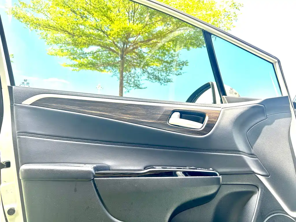 Honda Jade 2017 — фото 10