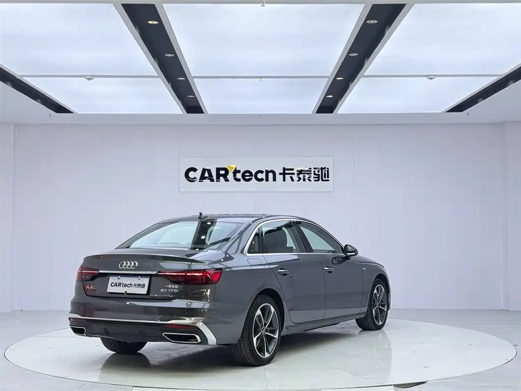 Audi A4L 2023 — фото 5