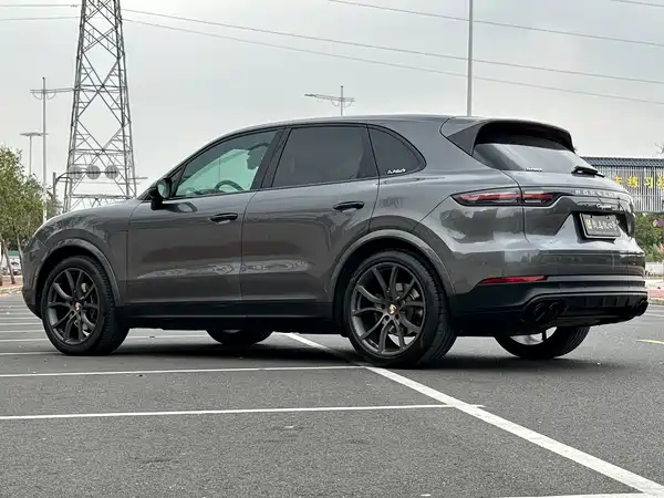 Porsche Cayenne 2019