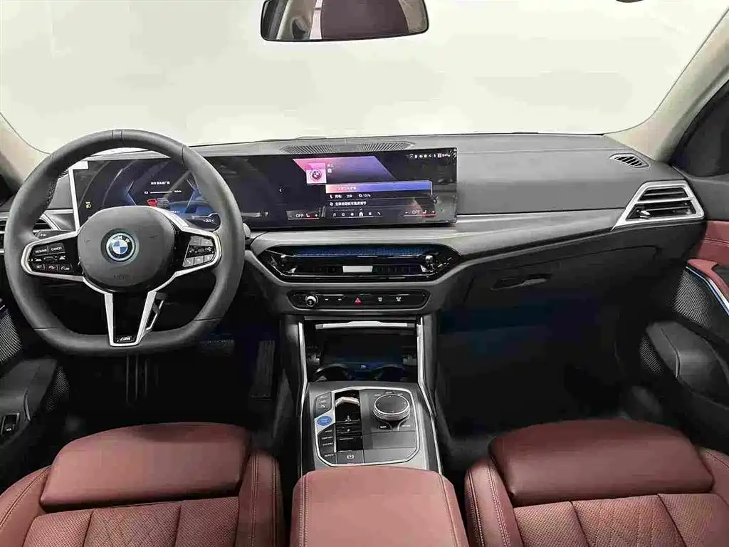 BMW i3 2026 — фото 9