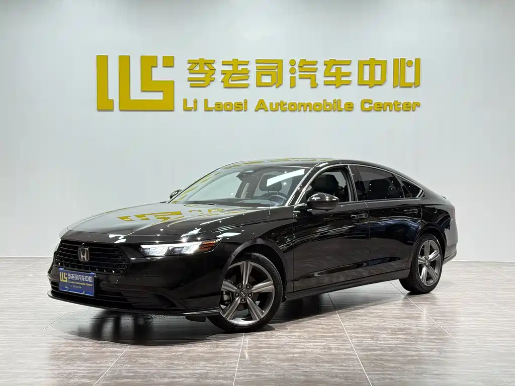 Honda Accord 2024 — фото 1