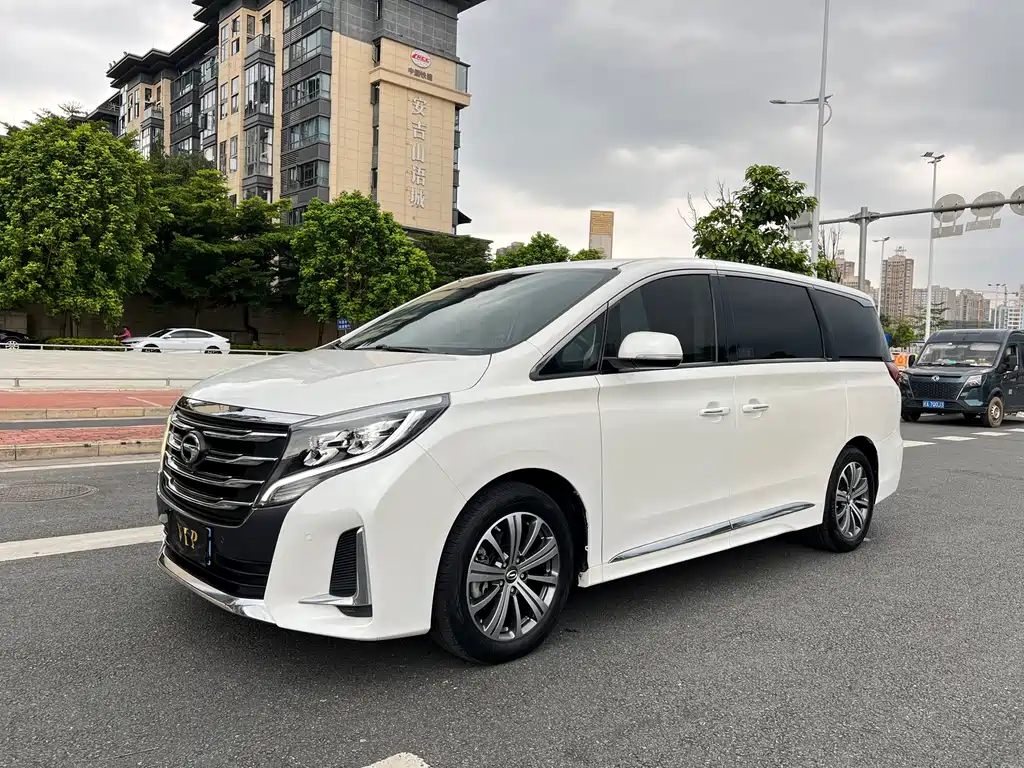 GAC Motor Trumpchi M8 2020 — фото 1