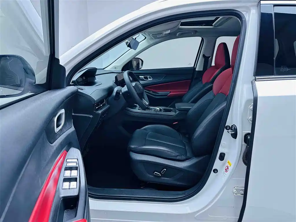 Changan CS55PLUS 2022 — фото 15