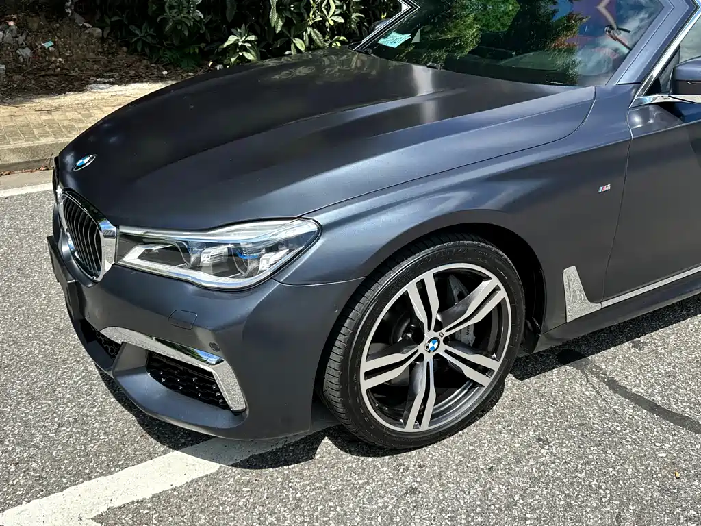 BMW 7 Series 2019 — фото 26