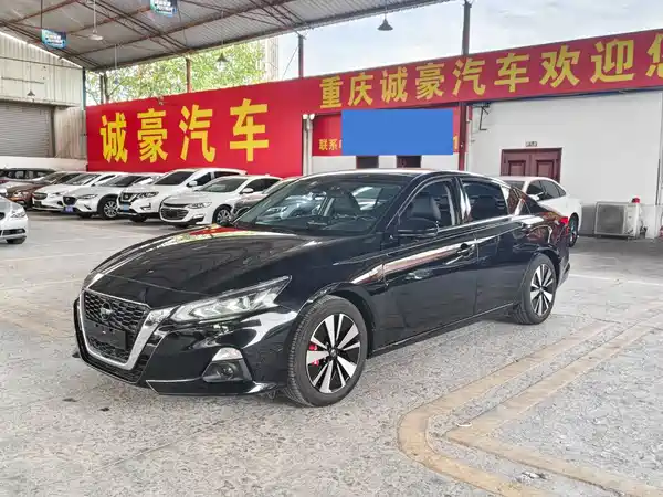 Nissan Teana 2023