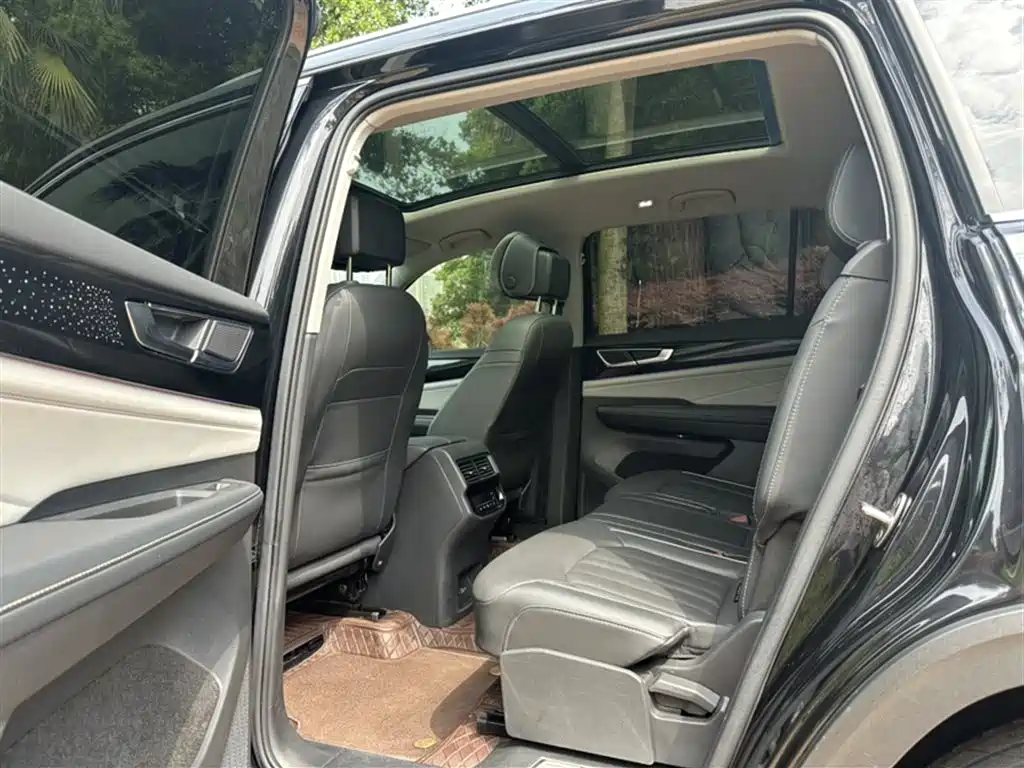 Volkswagen Teramont 2023 — фото 15