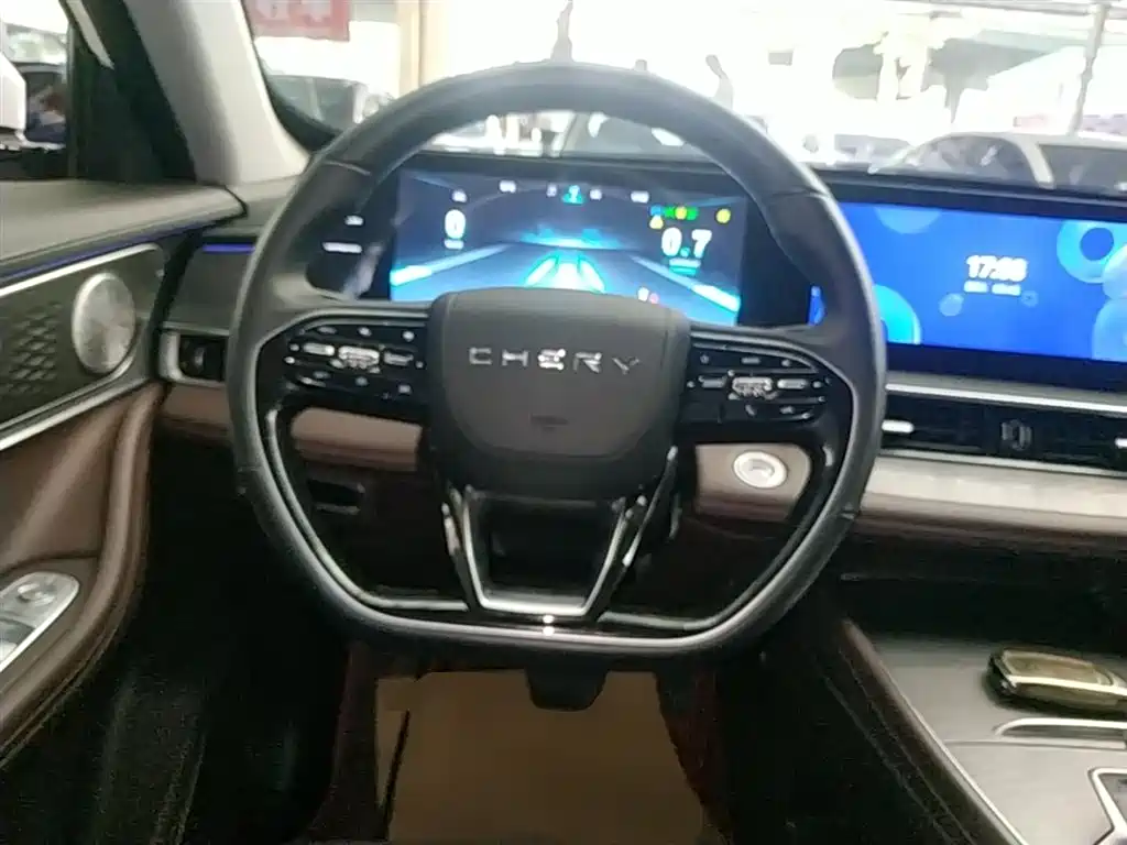 Chery Tiggo 8 PRO 2023 — фото 11