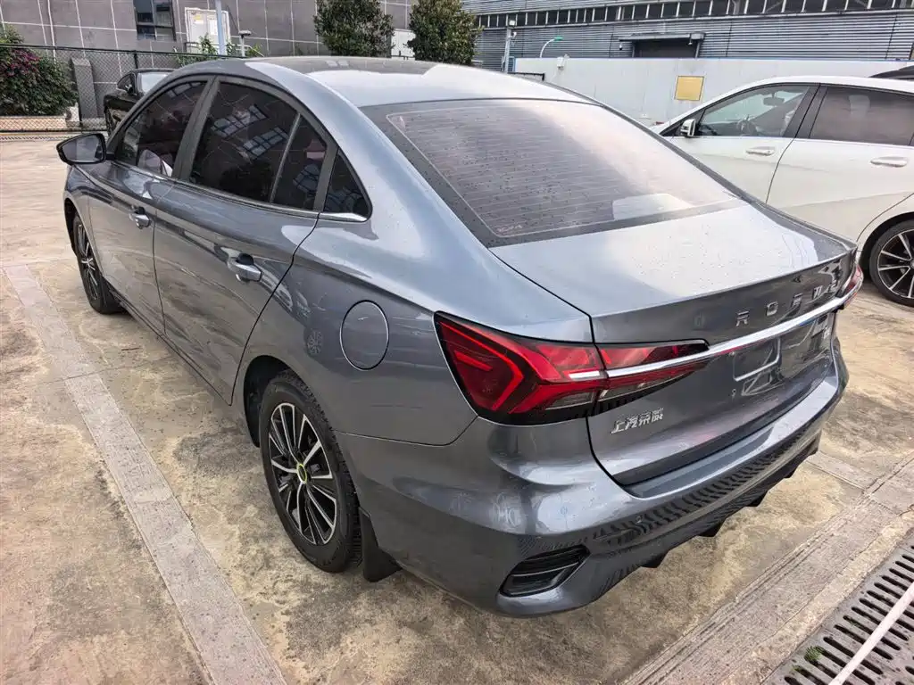Roewe i5 2021