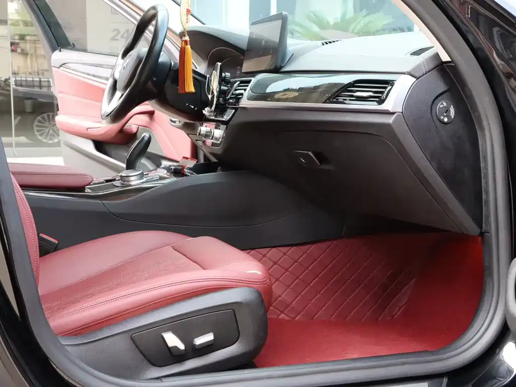 BMW 5 Series 2022