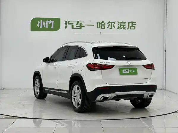 Mercedes-Benz GLA 2021