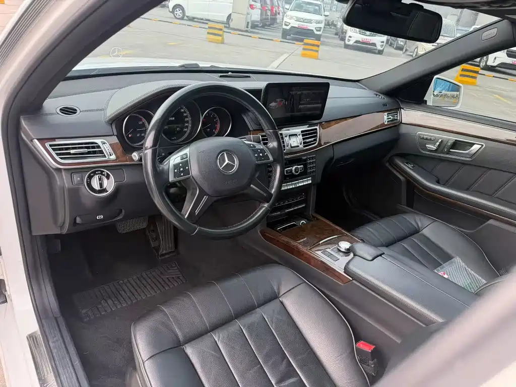 Mercedes-Benz E-Class 2014 — фото 2