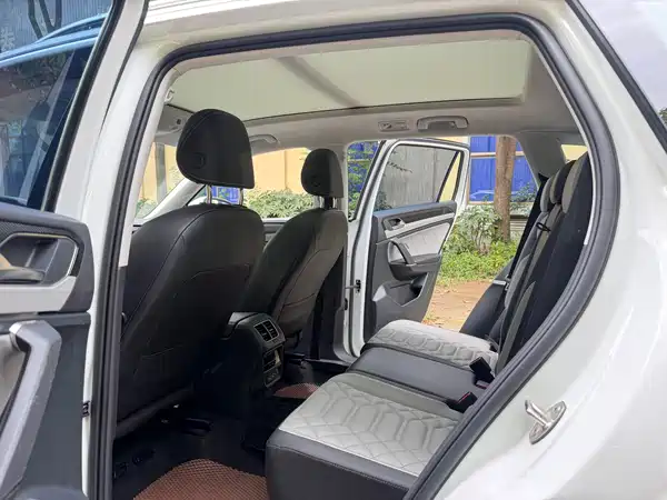 Volkswagen Tayron 2023
