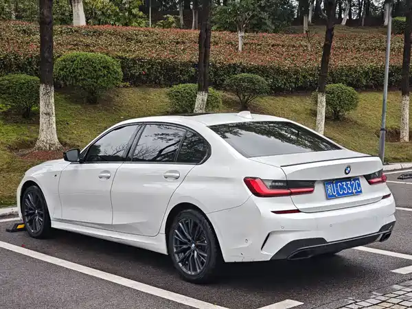 BMW 3 Series 2020