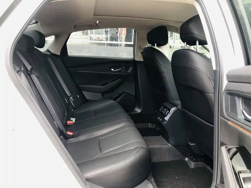 Honda Accord 2024 — фото 16