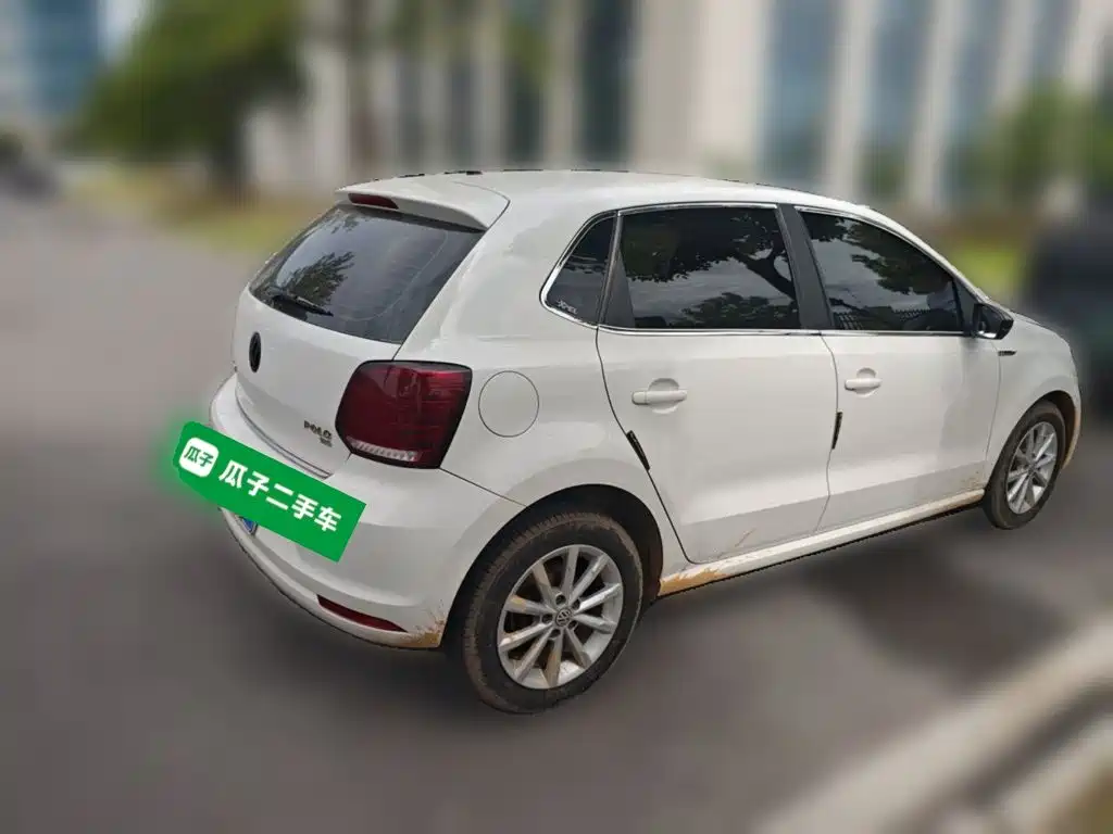 Volkswagen Polo 2015
