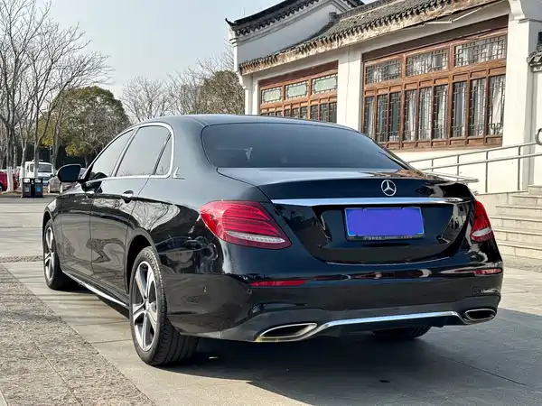 Mercedes-Benz E-Class 2017