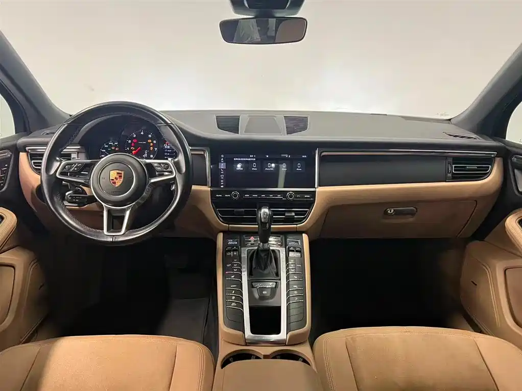 Porsche Macan 2019 — фото 8