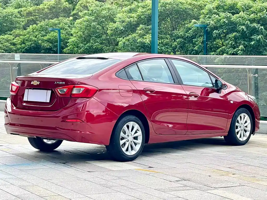 Chevrolet Cruze 2017 — фото 4