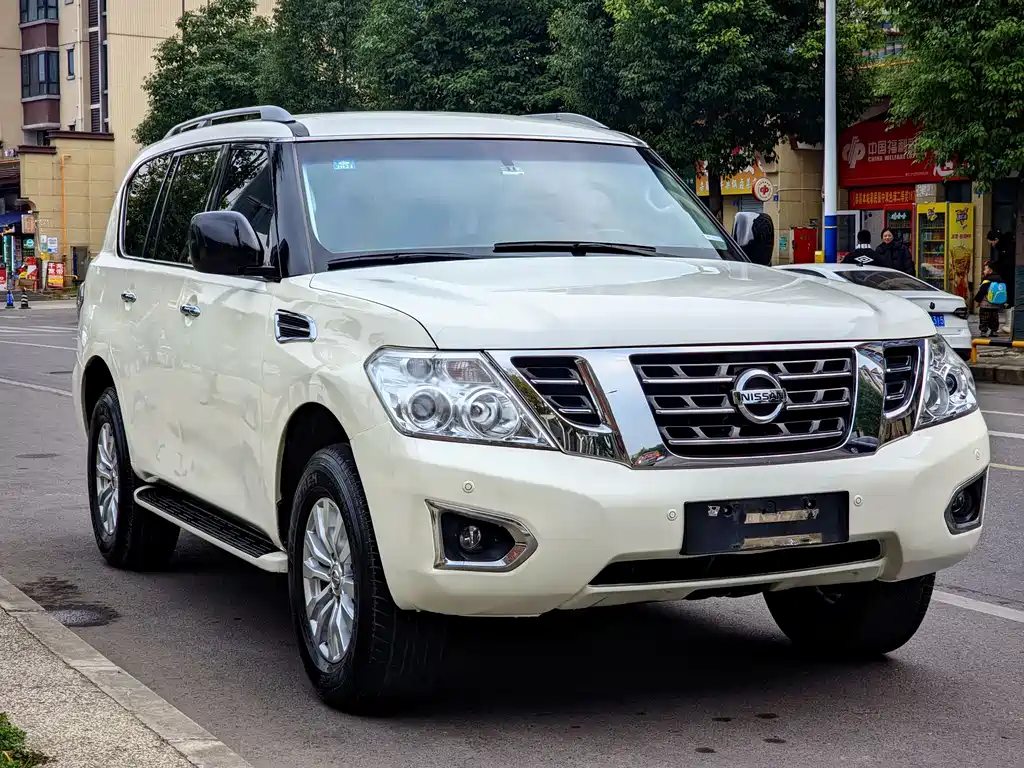 Nissan Patrol 2017 — фото 3