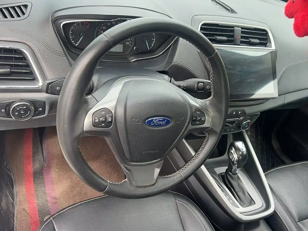 Ford Forrest 2017