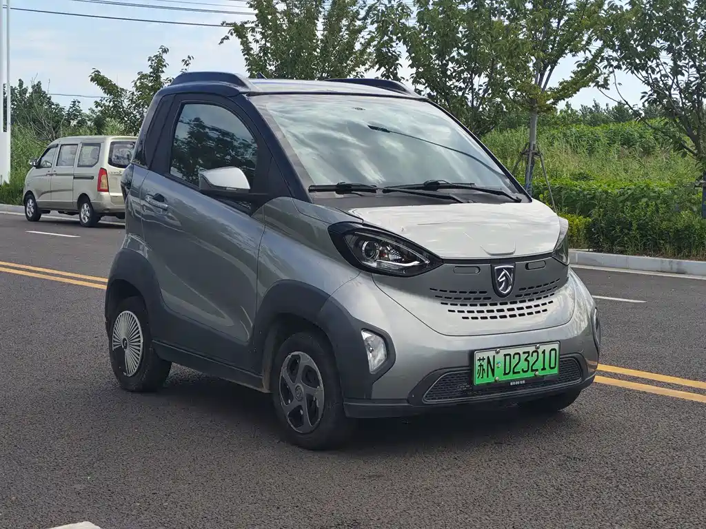 Baojun E100 2021
