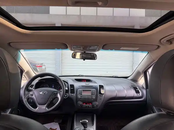 Kia K3 2015