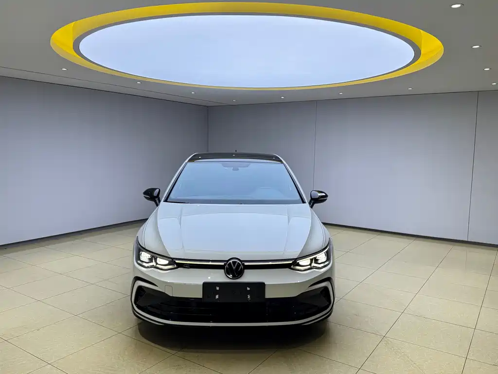 Volkswagen Golf 2022